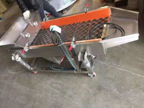 小五金殘漬銅件碎碴振動(dòng)清洗機(jī),天億振動(dòng)清洗機(jī)